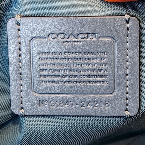 COACH Crossgrain Large Bailey Blue Carryall Shoulder Bag Women's OS - Picture 6 of 14